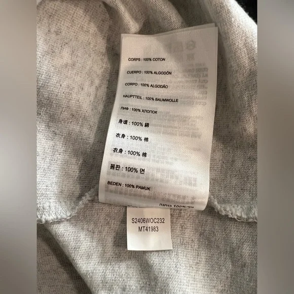 New Balance Athletics Shop Men’s Storefront Graphic Tee Dog Walking Gray Size L - Picture 11 of 11